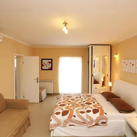 0-bedroom In Apartamento Rovinj