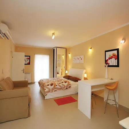 0-bedroom In Apartamento